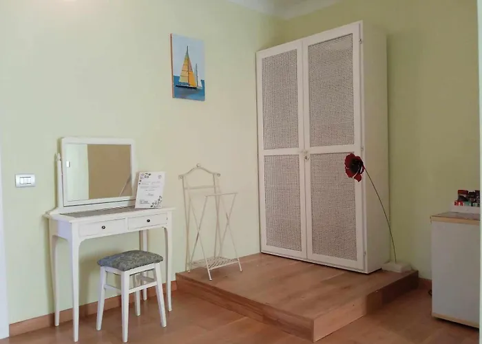 Casa Stella 3* 피에트라산타